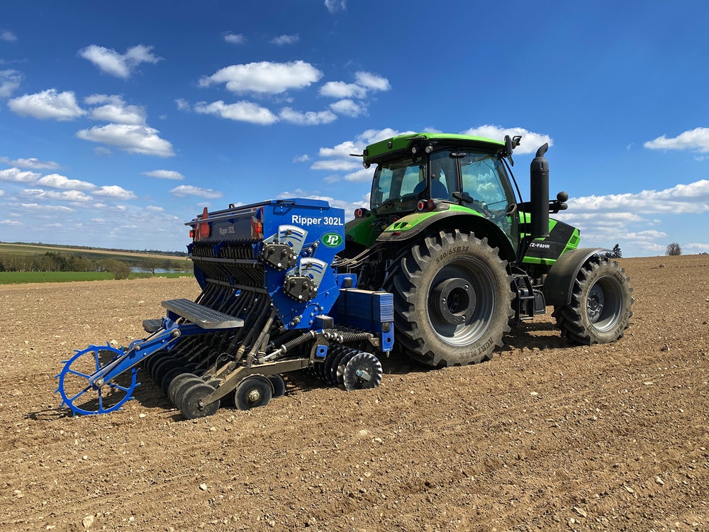 Prodej a servis techniky, 