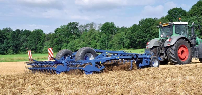 Radlickove-stroje-Kockerling-doplnil-vloni-talirovy-podmitac-Rebell-500-profiline-(1)