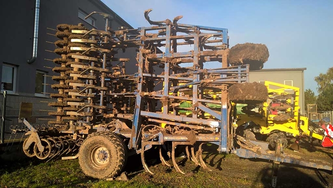 16,-Agro-Jesenice-Vector-900