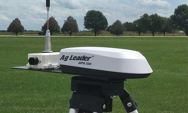 Prijimac-GPS-7500-jako-zakladova-stanice-RTK