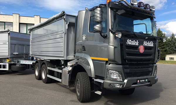 TATRA_PHOENIX-Euro6_6x6_traktor_sklapec_S2-_tridemovy_prives_1
