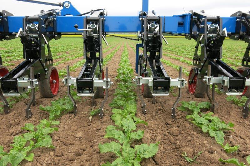 Meziradkovy-kultivator-MULTI-CROPPER-08