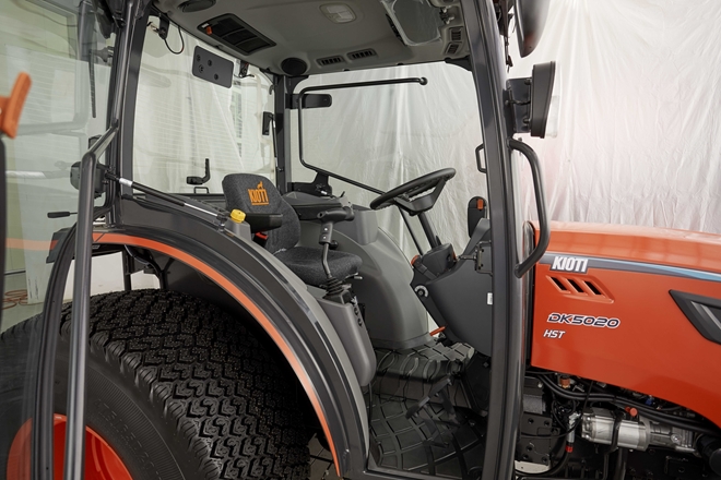 traktor-kioti-dk5020ch10_optimized.jpg