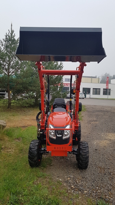 Kioti-front-loader-CX2510.jpg