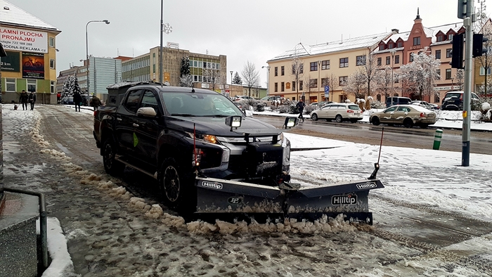 Hilltip-L200-ZR.jpg
