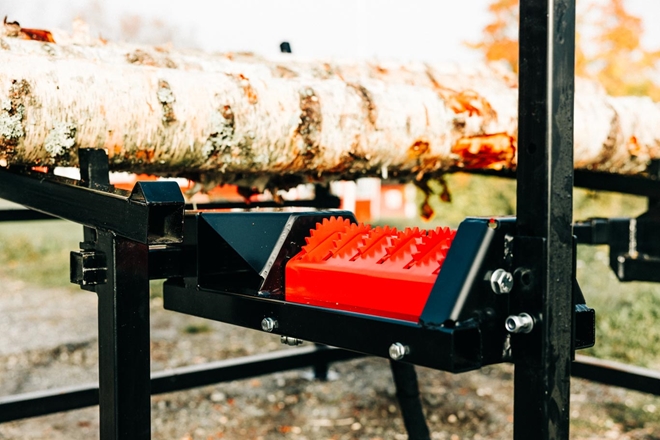 log-deck-with-additional-infeed-roller-002.jpeg