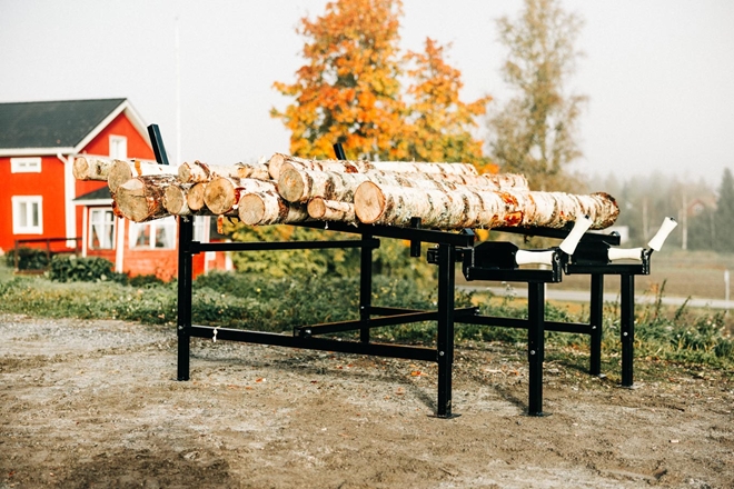 log-deck-with-logs-006.jpeg