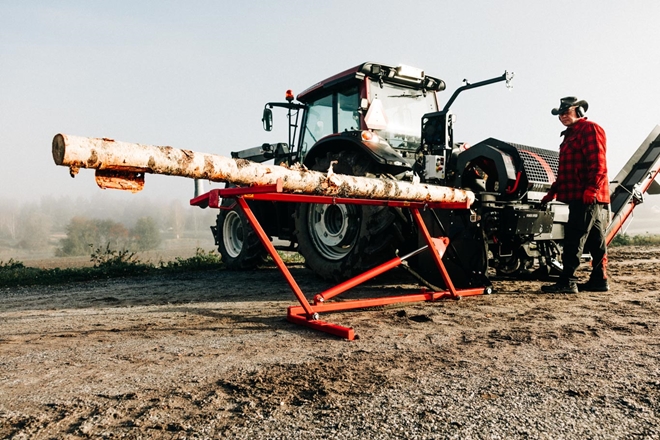 palax-d410-firewood-processor-lifter-004.jpeg
