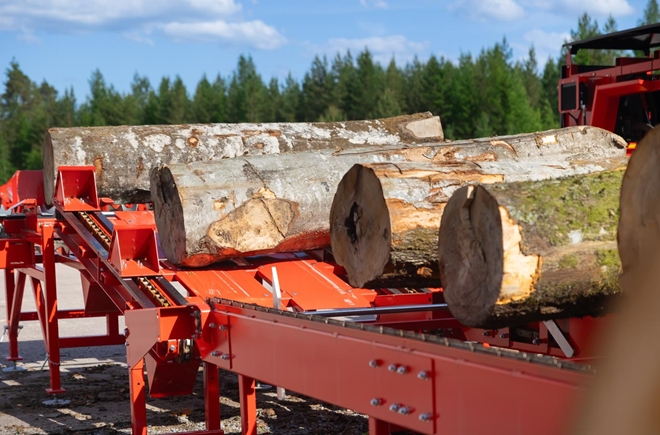 x-firewood-factory-feed-900-log-table-002.jpeg