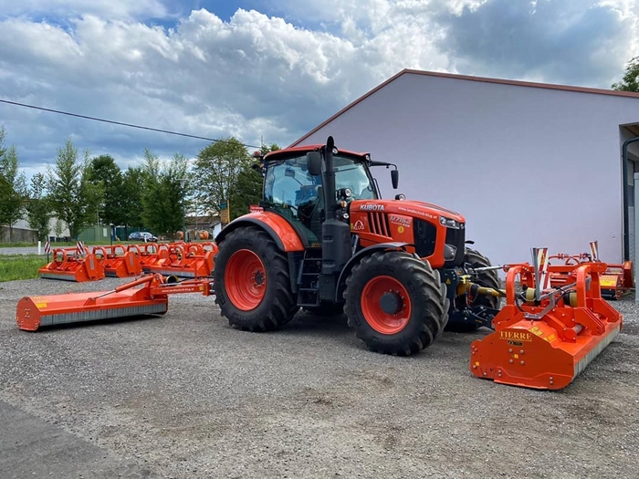 Kubota-Tierre.jpg