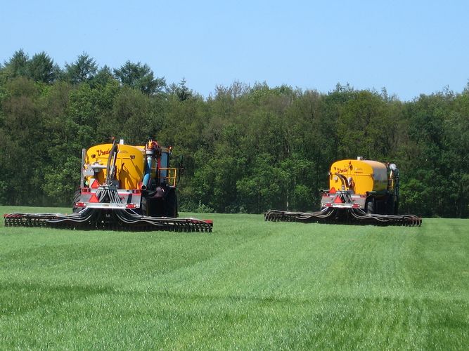 Aplikator-kejdy-Vredo-ZB-3-01.jpg