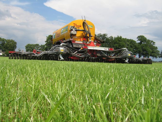 Aplikator-kejdy-Vredo-ZB-3-06.jpg