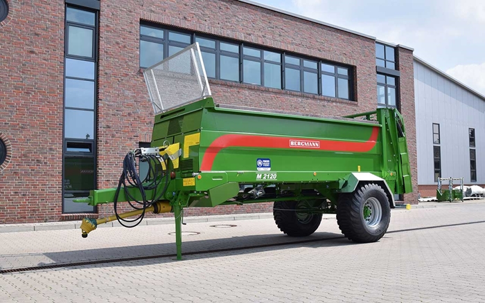 BERGMANN_Stalldungstreuer_M_2120.jpg
