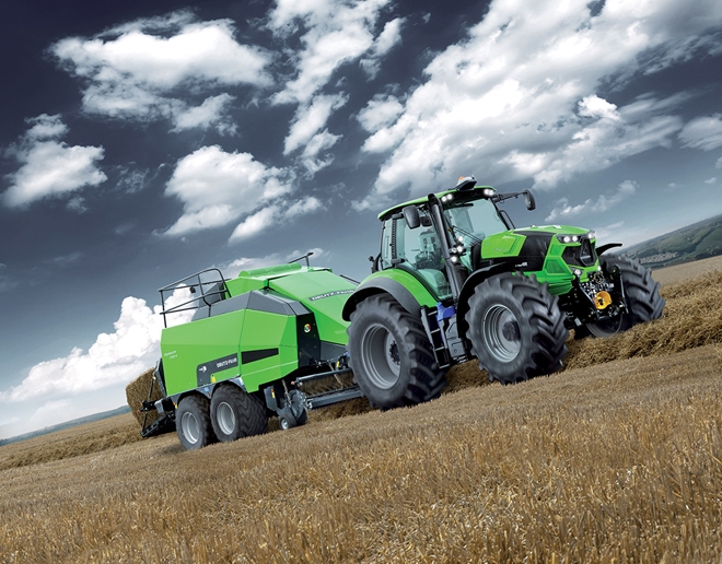 Traktor_Deutz-Fahr_Agrotron7_3.jpg