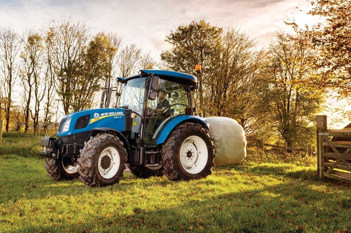 Traktor_New_Holland_T4S_3.jpg