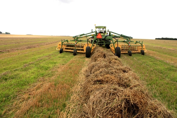 elho_v_twin_750_straw_35-10000x10000.jpg