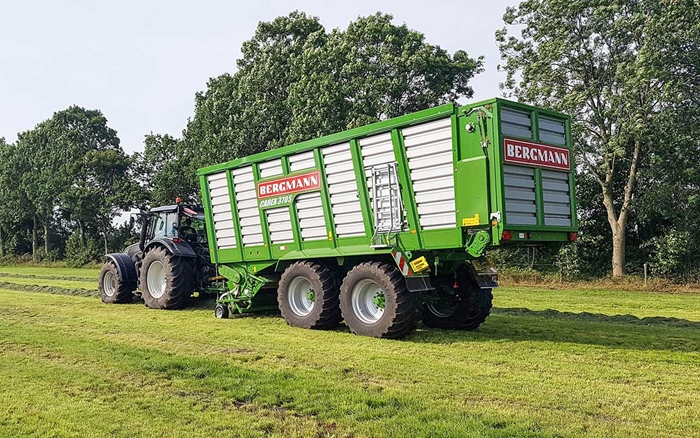 BERGMANN_Ladewagen_CAREX_370_S_1.jpg