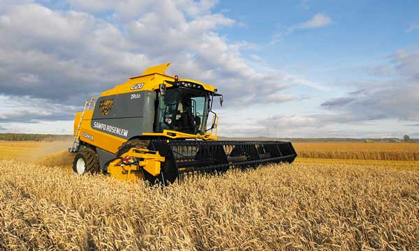 Sklizeci-mlaticka-Sampo-Comia-C20-2Roto