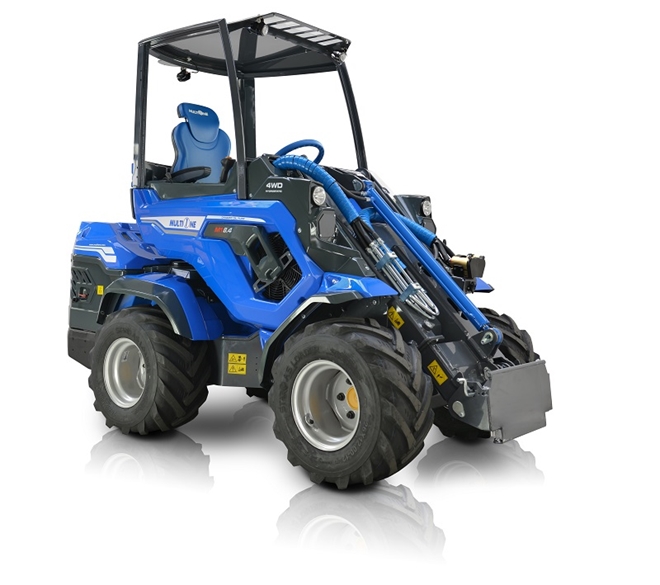 MultiOne-mini-loader-8-series-front-right-side-studio-nahled-(1)